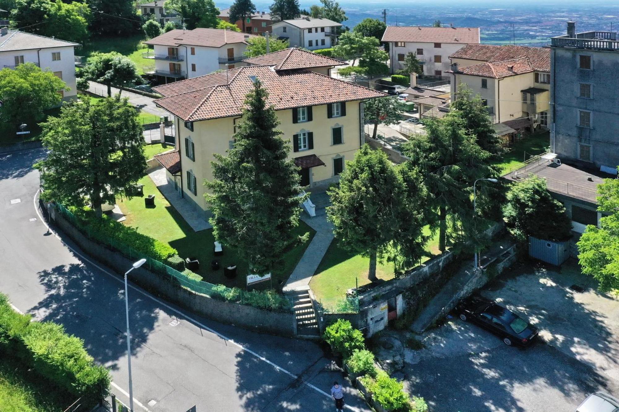 Residenza Villa Maria Roncola Zewnętrze zdjęcie